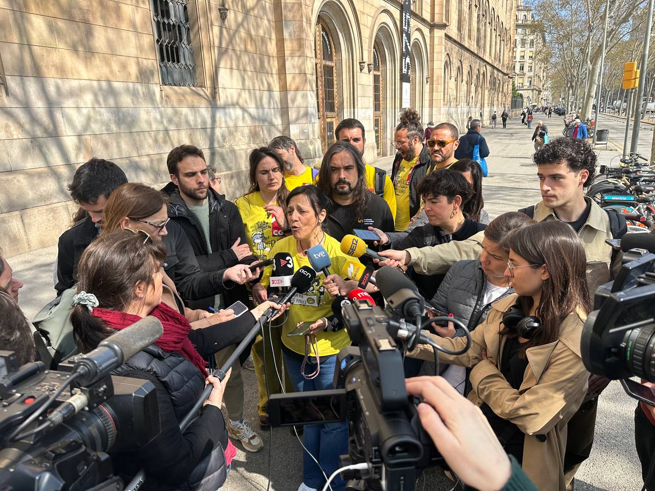 Iolanda Segura, portaveu de la USTEC, respon el conseller Dalmau des de la UB / USTEC