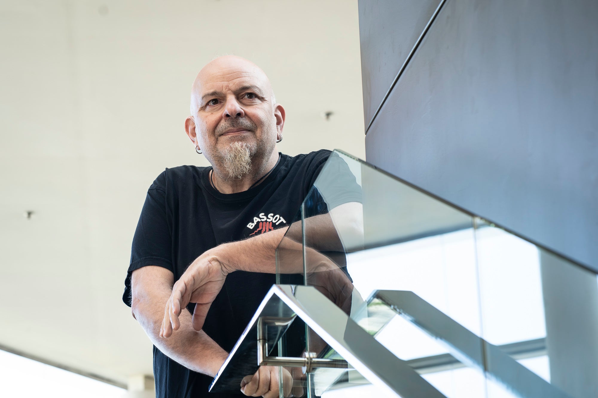 Francesc Riber Titot, cantant de Brams. Sant Quirze del Vallès, 18.03.2026 | Mireia Comas