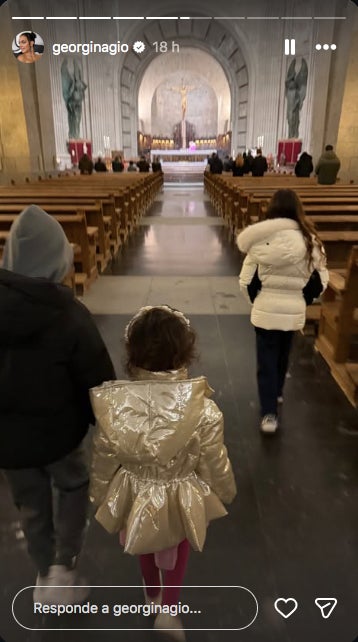 Els fills de Georgina i Cristiano Ronaldo l'acompanyen a missa al Valle de los Caídos - Instagram