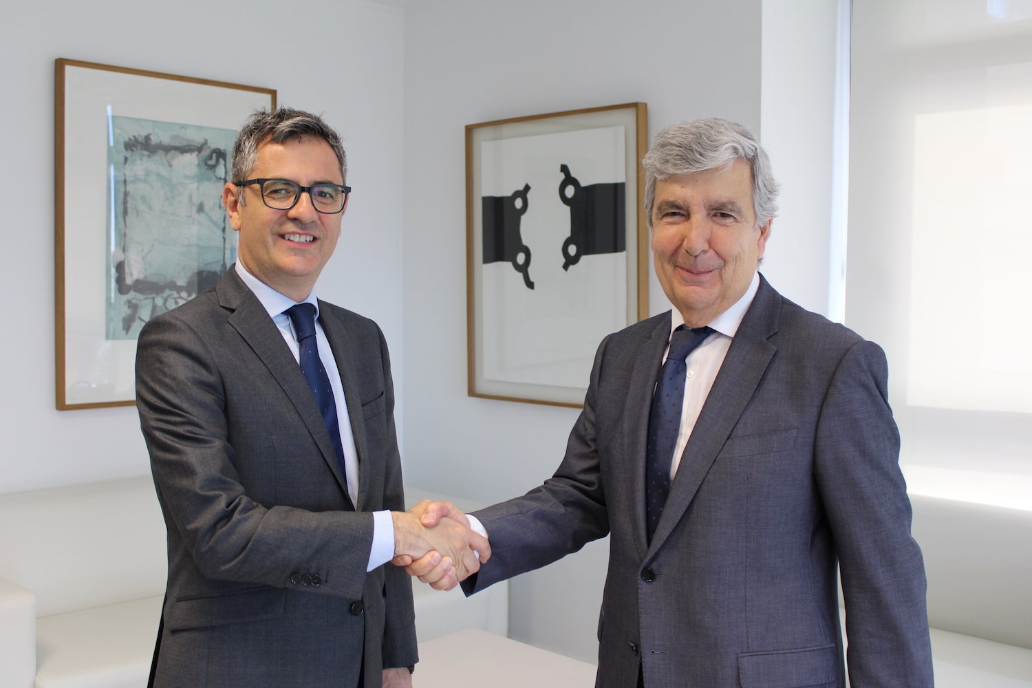 El ministre de Presidència, Justícia i Relacions amb les Corts, Félix Bolaños, amb el president de l'Audiència Nacional, Juan Manuel Fernández/MdJ