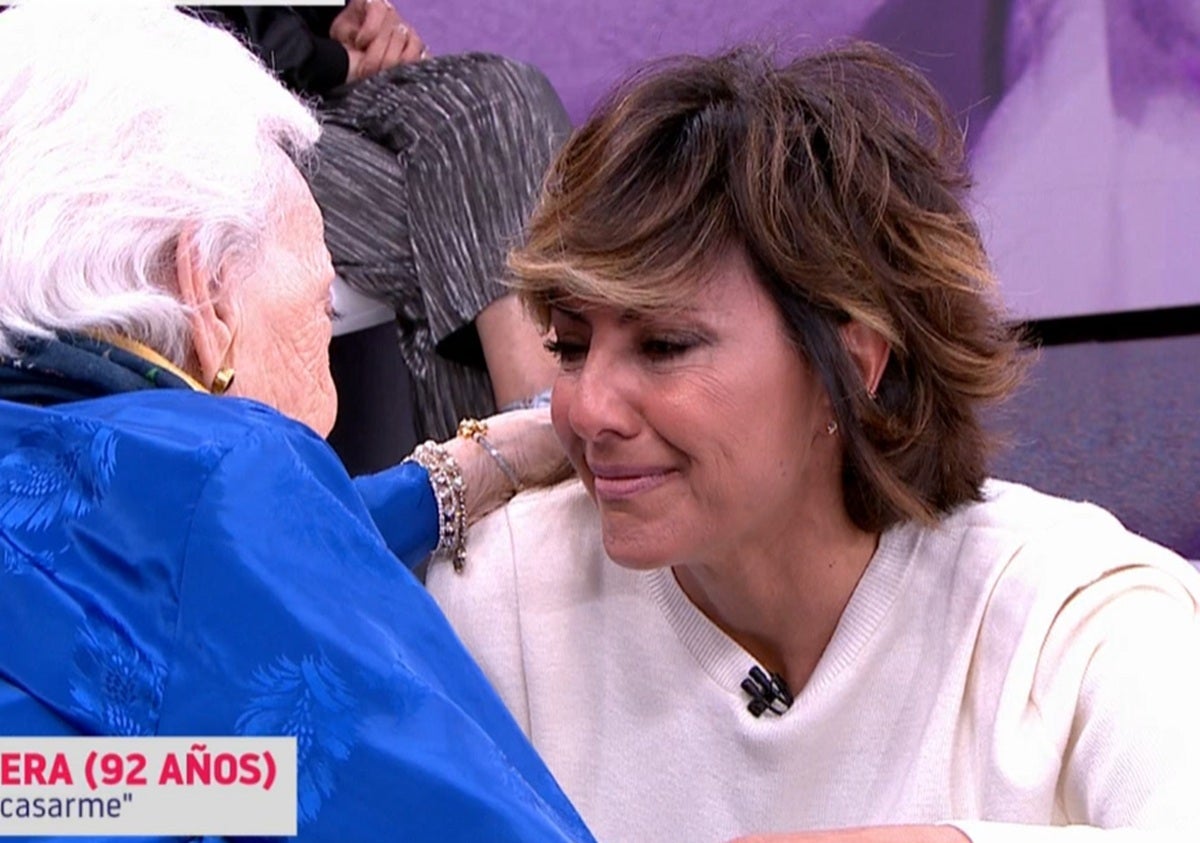 La periodista no ha pogut evitar les llàgrimes - Antena 3