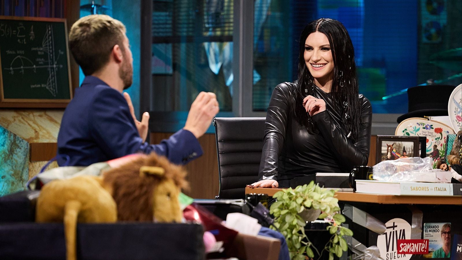 Laura Pausini ha entrevistat David Broncano amb mala llet - TVE