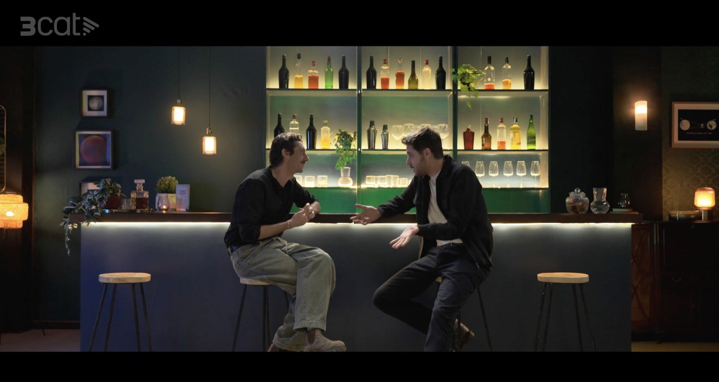 Roger Escapa entrevista l'actor Enric Auquer a l'Eclipsi - 3Cat