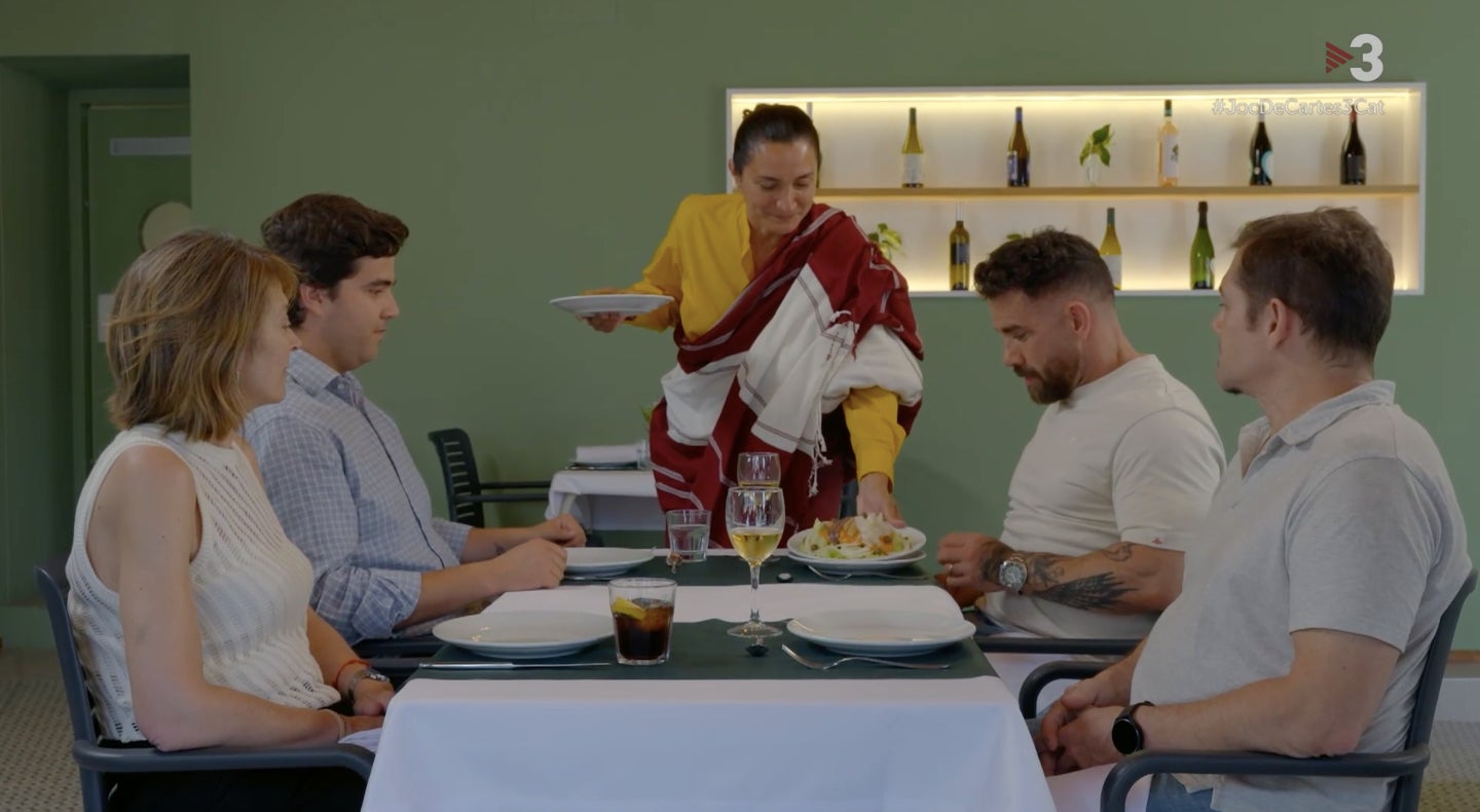 Budistes i plats molt originals al Joc de cartes de premi especial - TV3