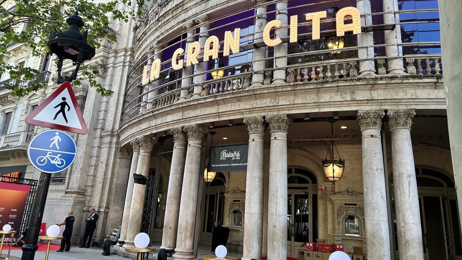 El Coliseum, preparat per a la gran nit de Dulceida - J. N