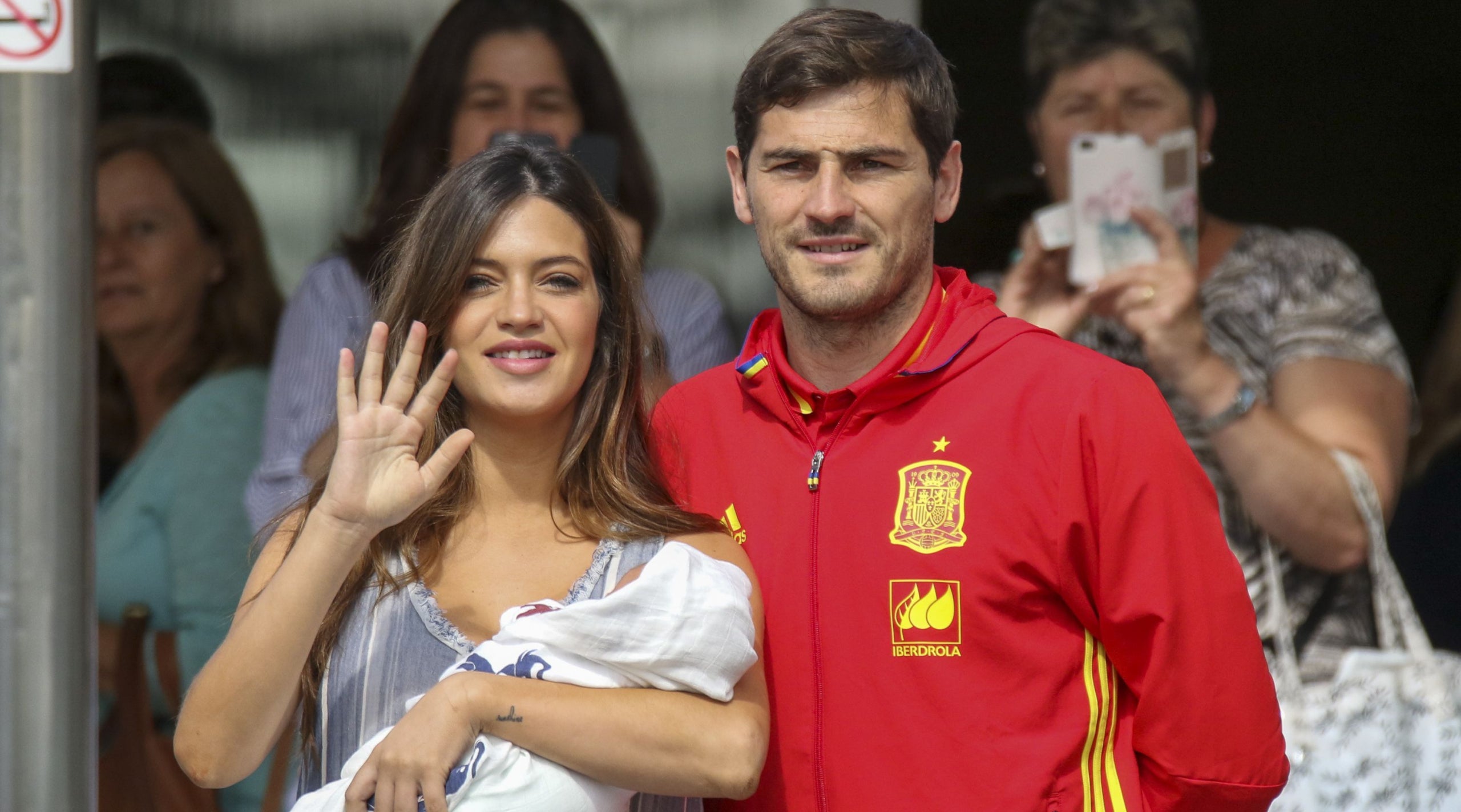 El fill gran de Sara Carbonero i Iker Casillas concedeix la primera entrevista - Europa Press