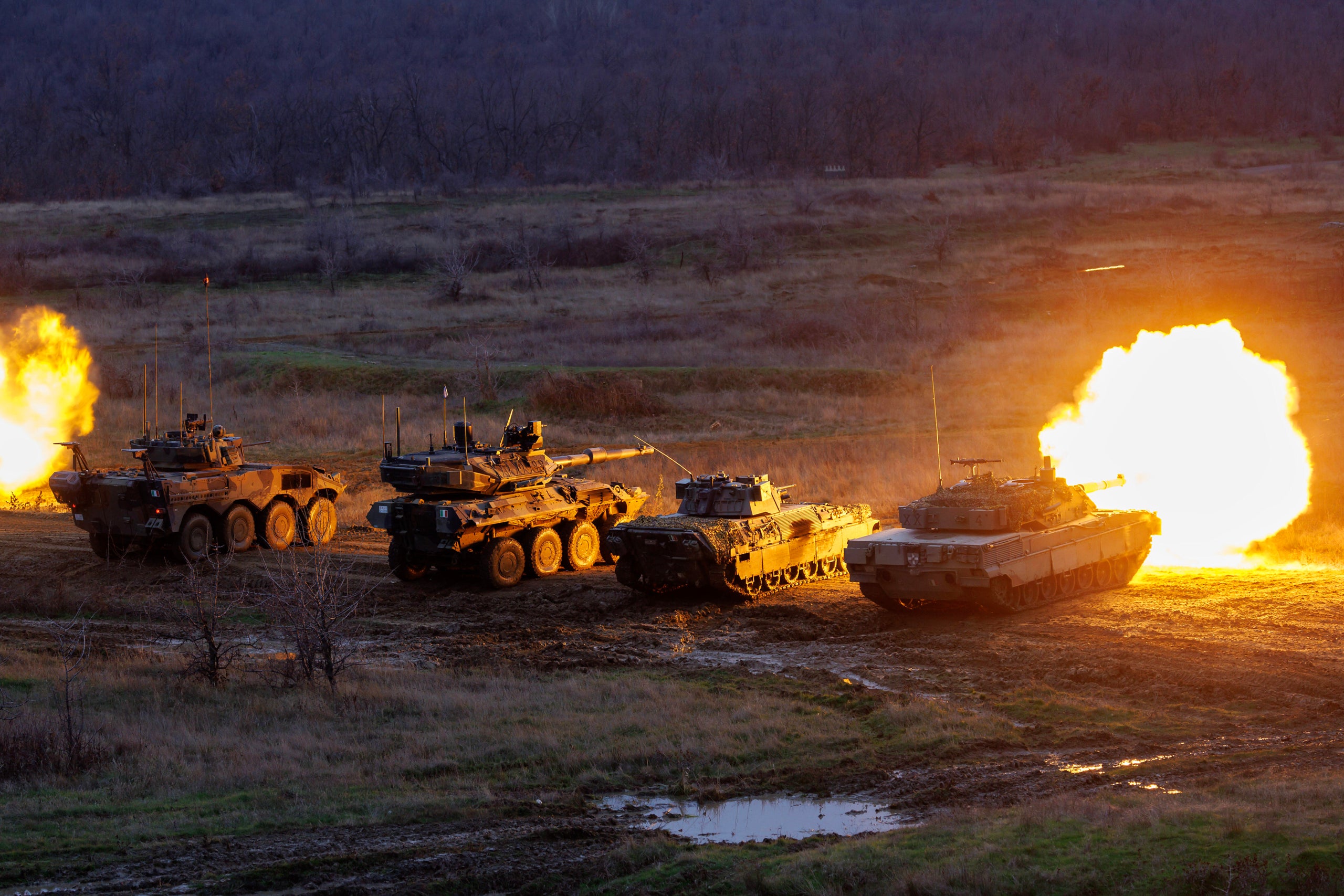 El contingent militar italià durant les activitats de formació a la base de l'OTAN Novo Selo Training Aera. Europa Press / Contacto / Roberto Monaldo