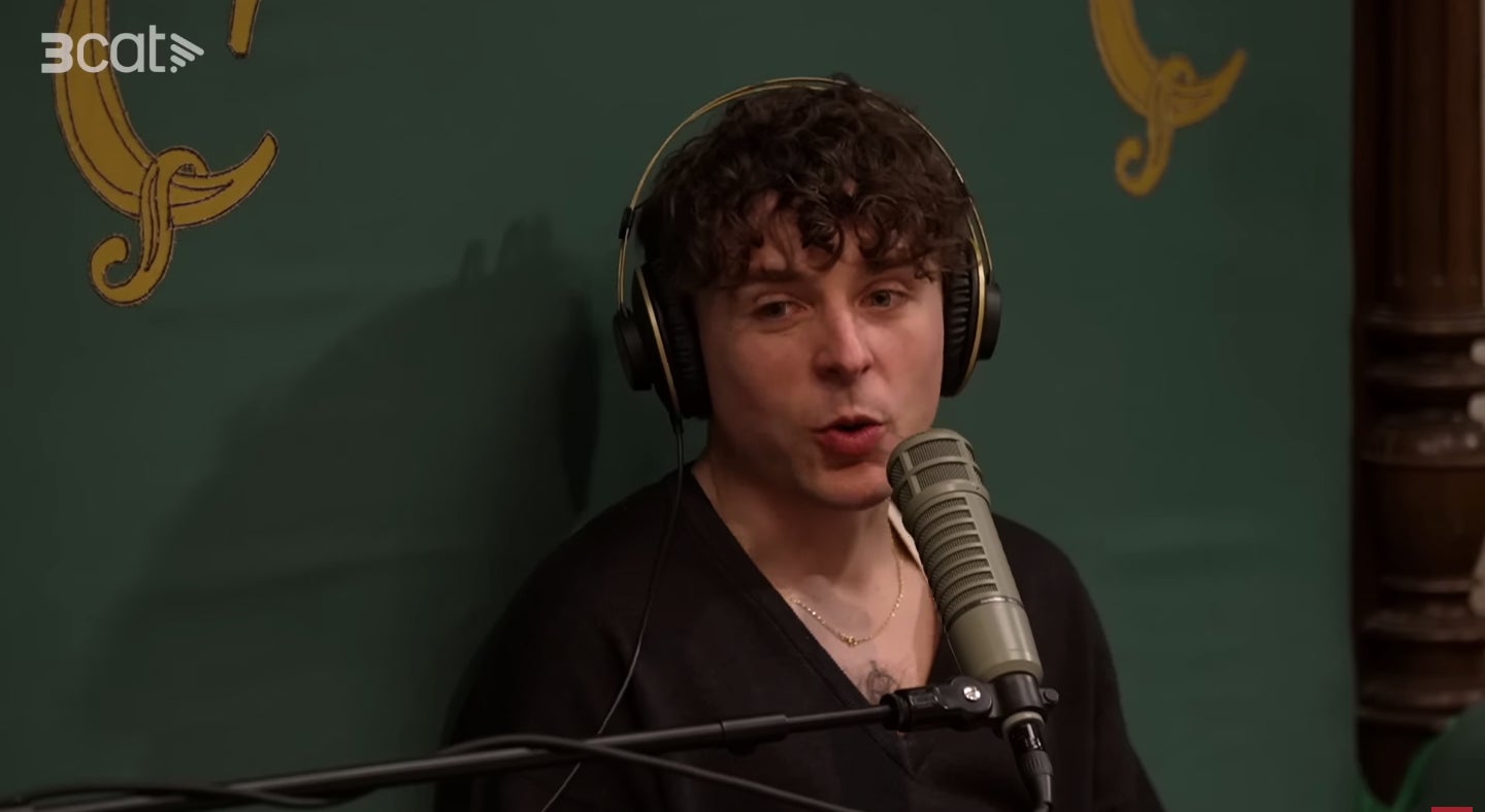 Todos los trabajos que ha tenido Mama Dousha antes de ser cantante - 3Cat