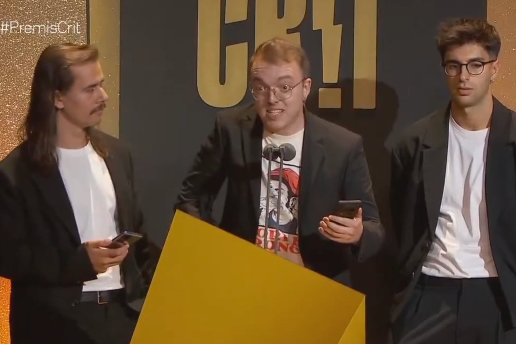 Oriol Lapeira, Marc Lesan i Iñaki Sola, durant la gala dels premis CRIT
