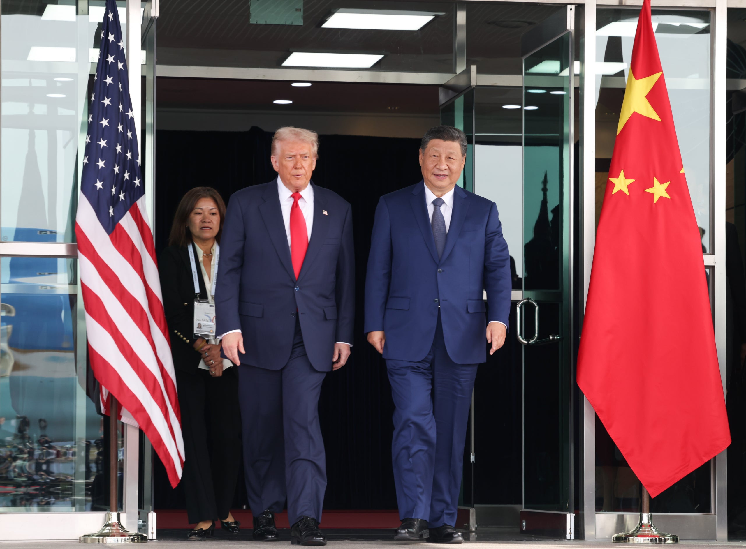El presidente chino Xi Jinping se reúne con el presidente estadounidense Donald Trump en Busan, Corea del Sur. Europa Press / Contacto / Huang Jingwen