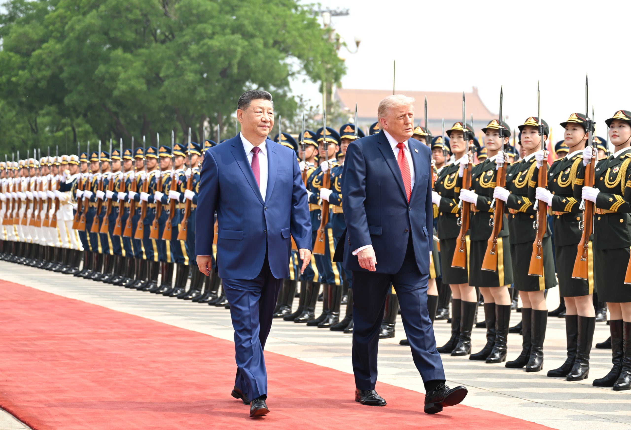 El president xinès Xi Jinping celebra una cerimònia de benvinguda al president dels Estats Units, Donald Trump. Li Xiang / Xinhua News / Europa Press