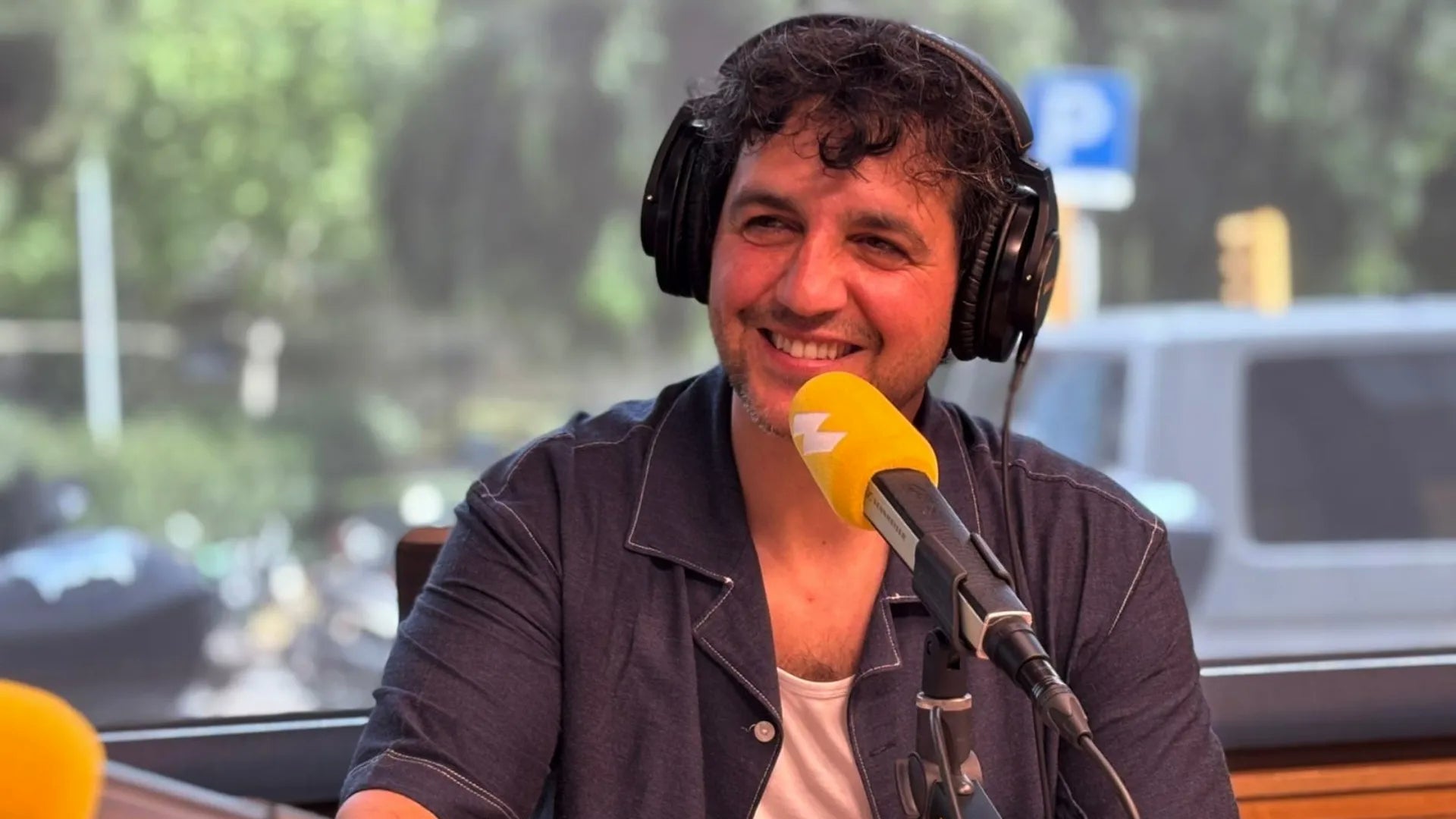 Fran Perea canta en català per primera vegada i explica per què - Catalunya Ràdio