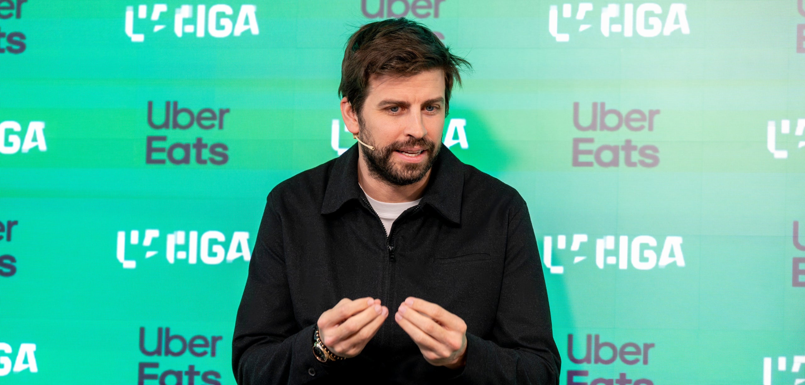 La familia de Gerard Piqué, indignada contra Shakira - Europa Press