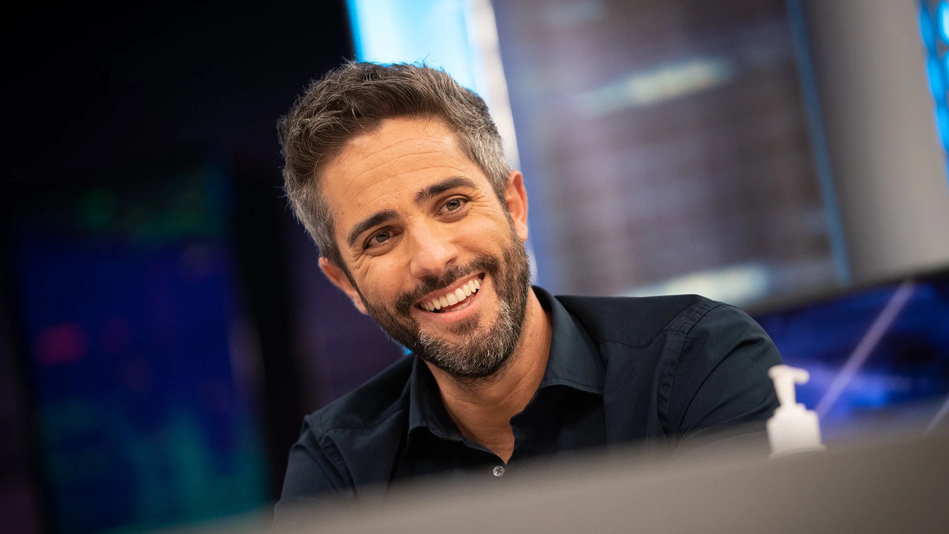 Titulares muy sorprendentes de Roberto Leal en 'El Hormiguero' - Antena 3