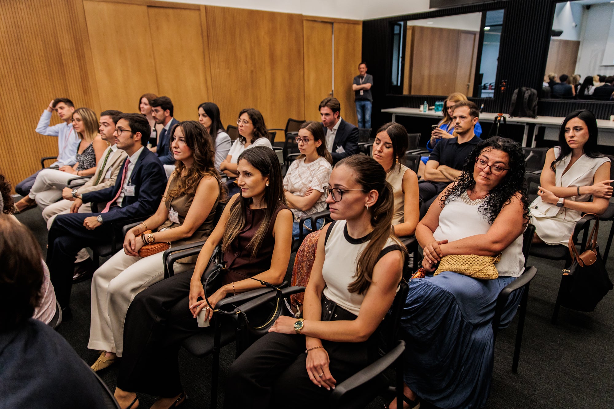 Una imatge de part dels 66 nous LAJ que s'incorporen als jutjats institucionals/DdJ