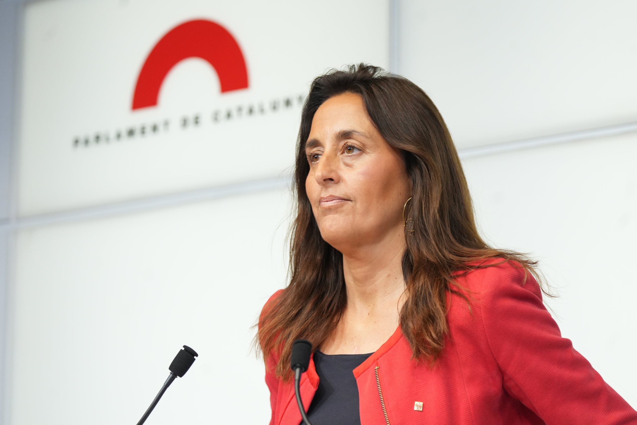 La consejera de Educación, Esther Niubó, en rueda de prensa / ACN