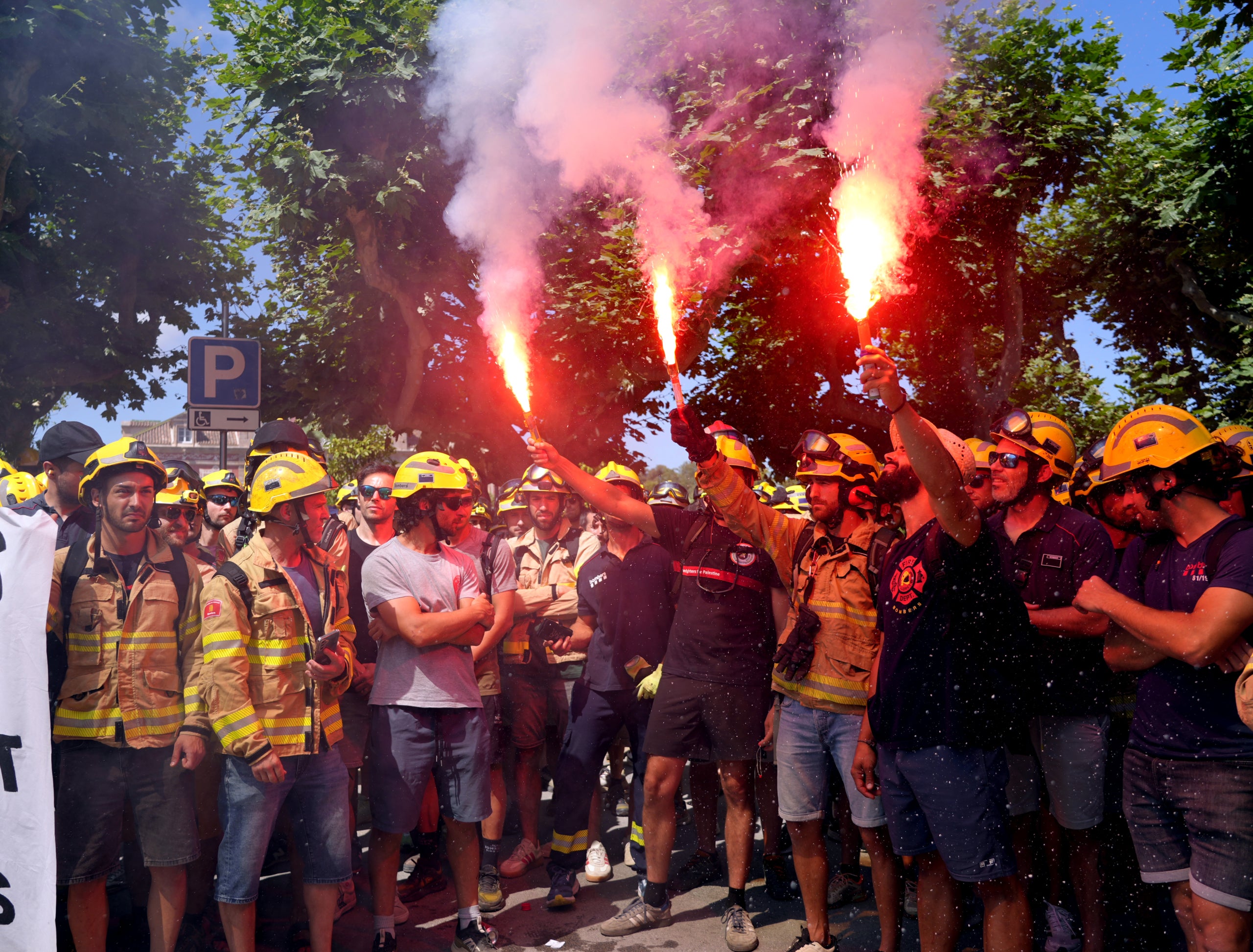 Una imatge de la protesta dels Bombers el passat 18 de juny a Barcelona/Natzaret Romero/ACN