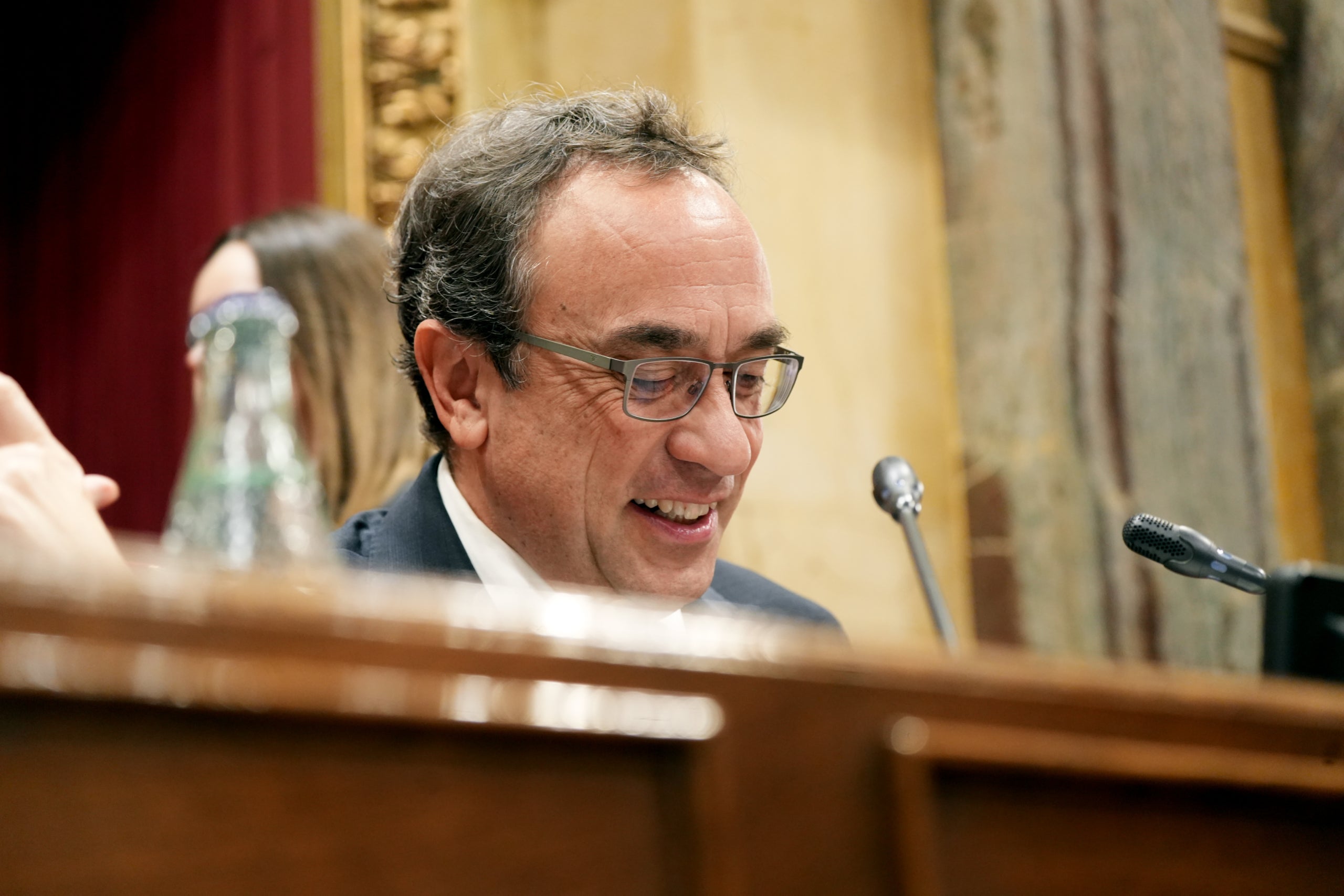 El president del Parlament, Josep Rull, a l'inici del Ple d'aquest dimecres. | Enric Sitjà Rusiñol (ACN)