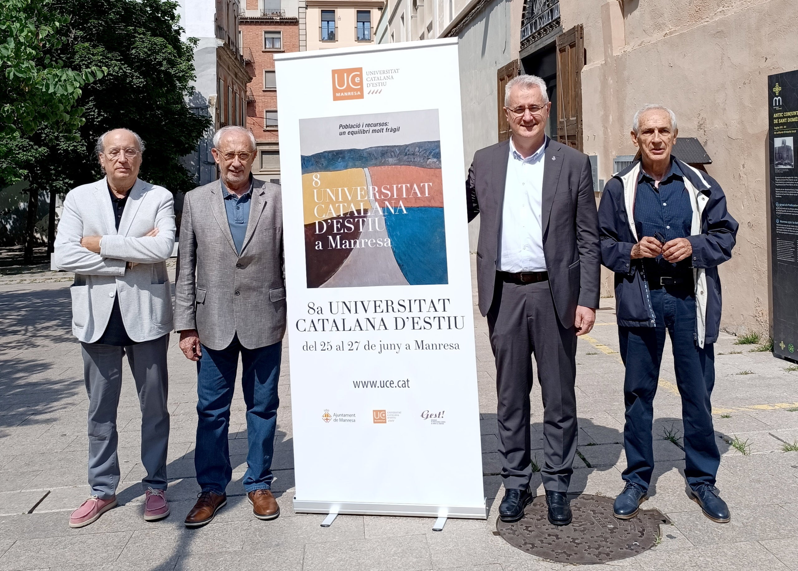 Una imatge de la presentació de la nova edició de l'UCE a Manresa d'enguany amb Manel Villaplana, Jordi Cassassas, Joan Vila i Josep Oliveras/UCE