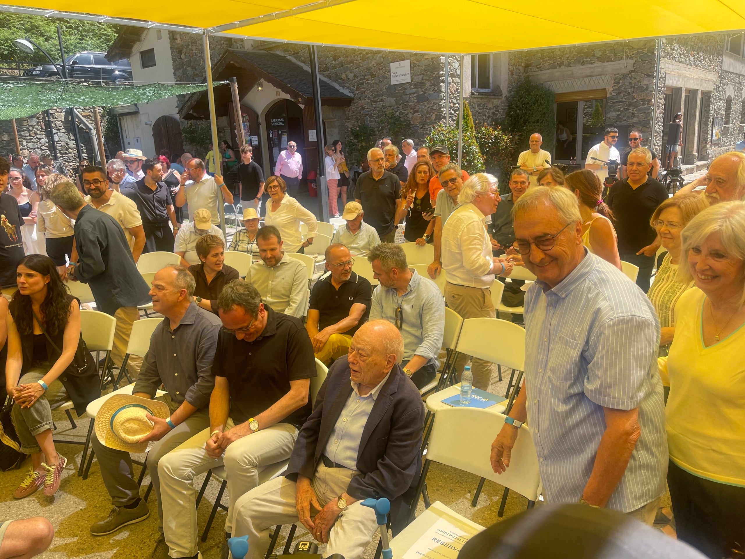 Una imatge del president Pujol a la fila número 1 del seu homenatge/QS
