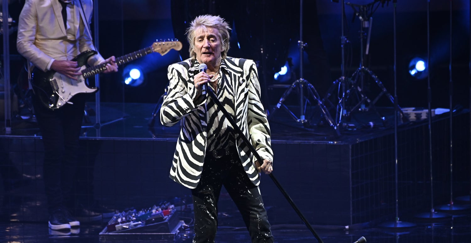 Rod Stewart perd el coneixement en ple concert - Europa Press