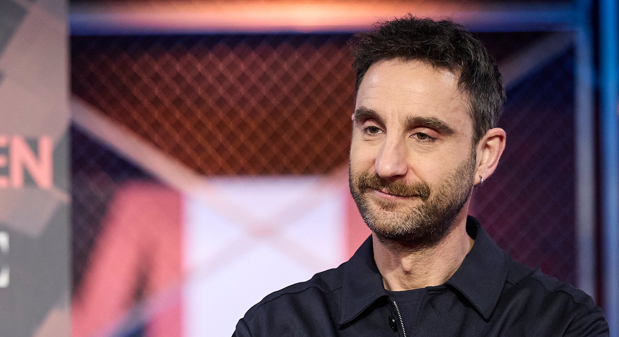 Dani Rovira impacta amb la foto de la cicatriu que té a la clavícula - Europa Press