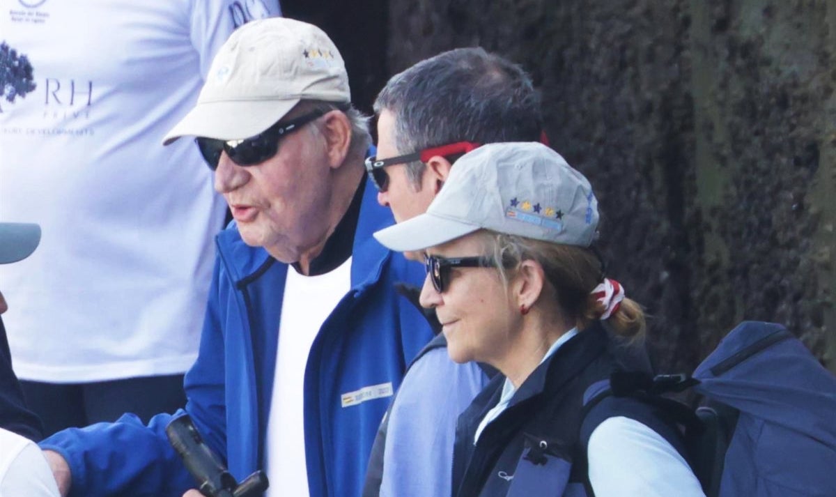 Joan Carles, amb les filles i els nets a Mallorca - Europa Press