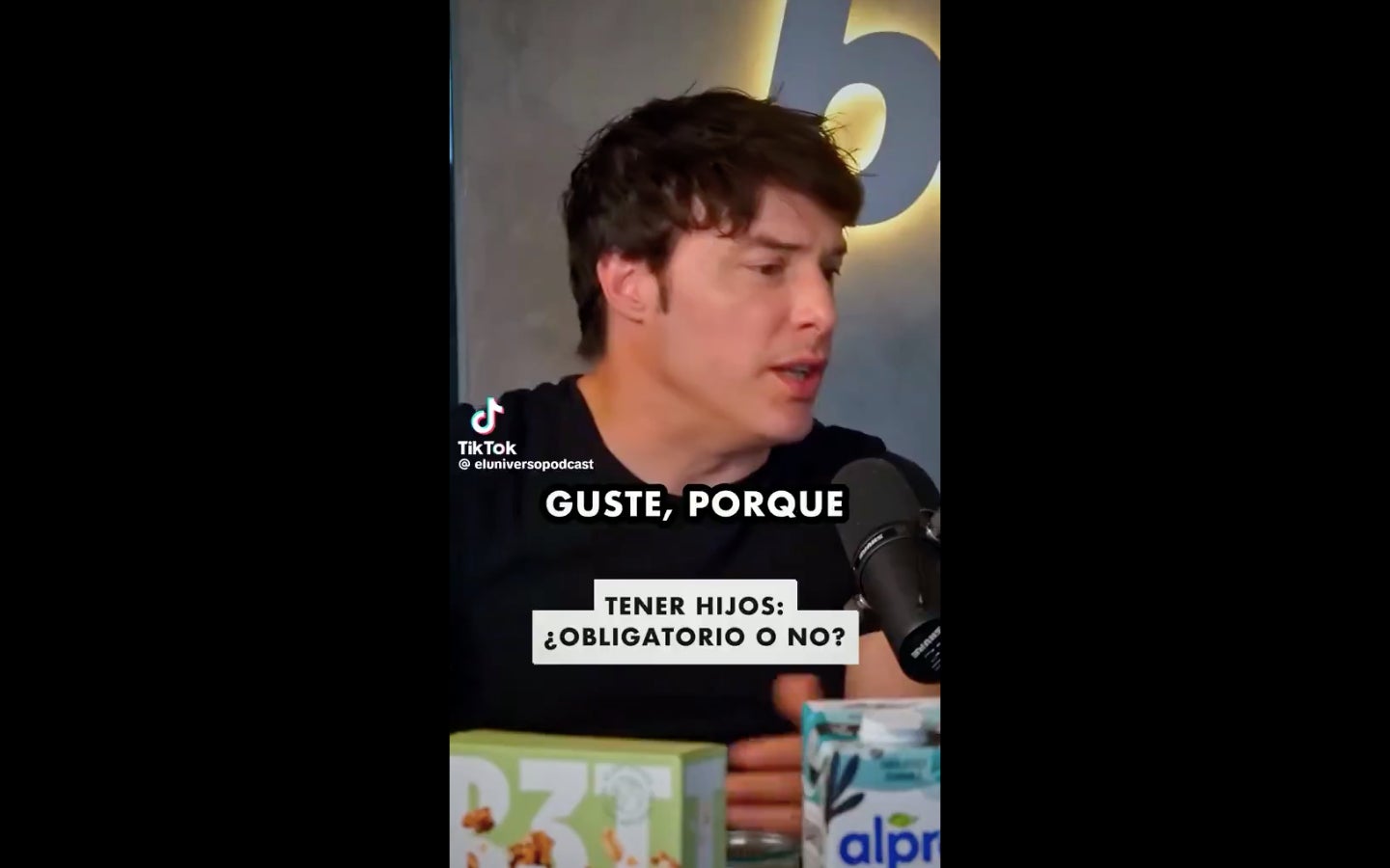 Jordi Cruz diu que tothom hauria de tenir fills - TikTok
