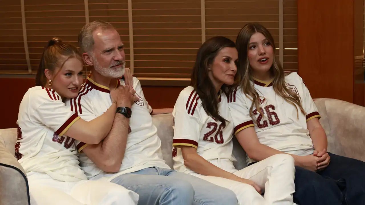 La família reial vibra amb la selecció espanyola en un vídeo - Instagram