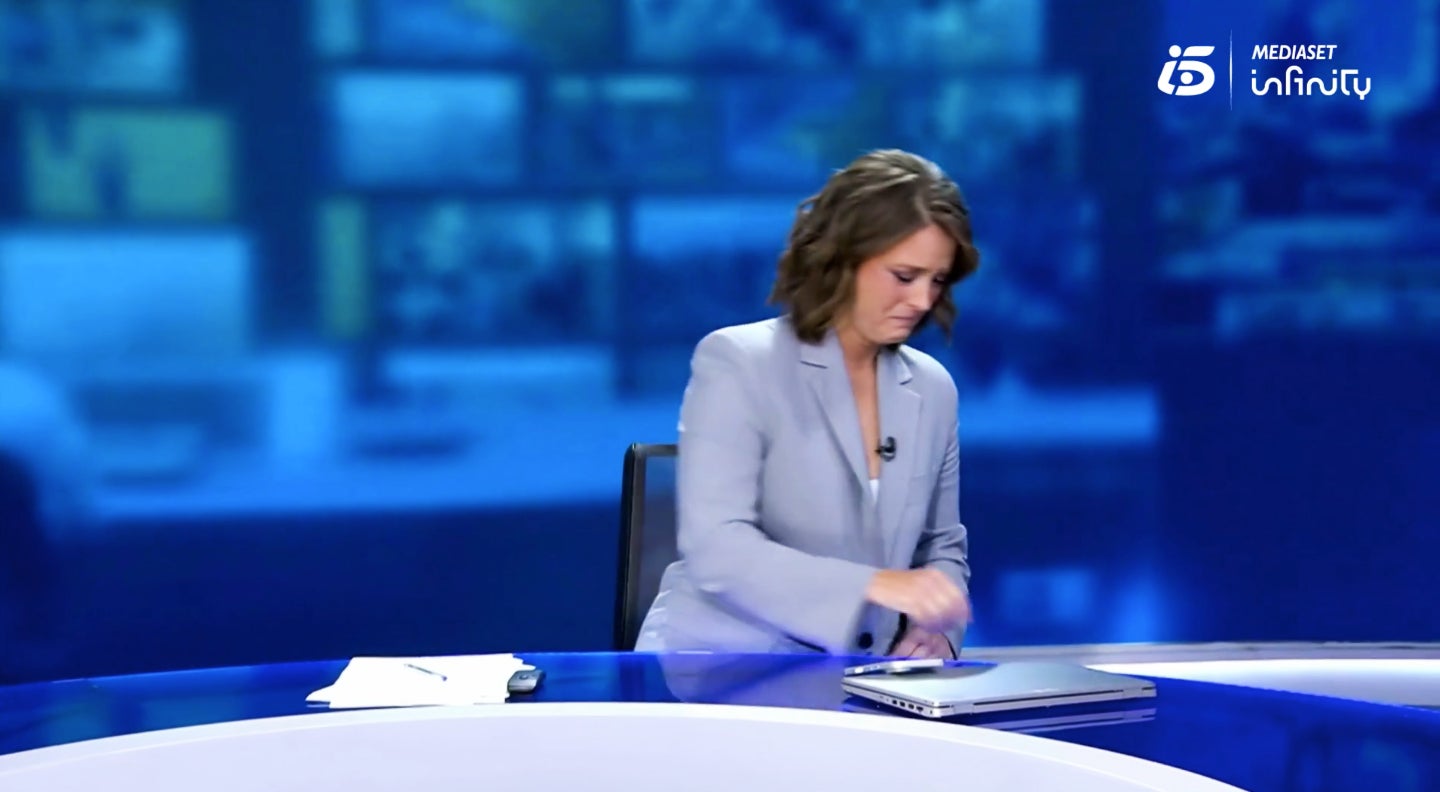 La presentadora no ha pogut evitar les llàgrimes - Telecinco