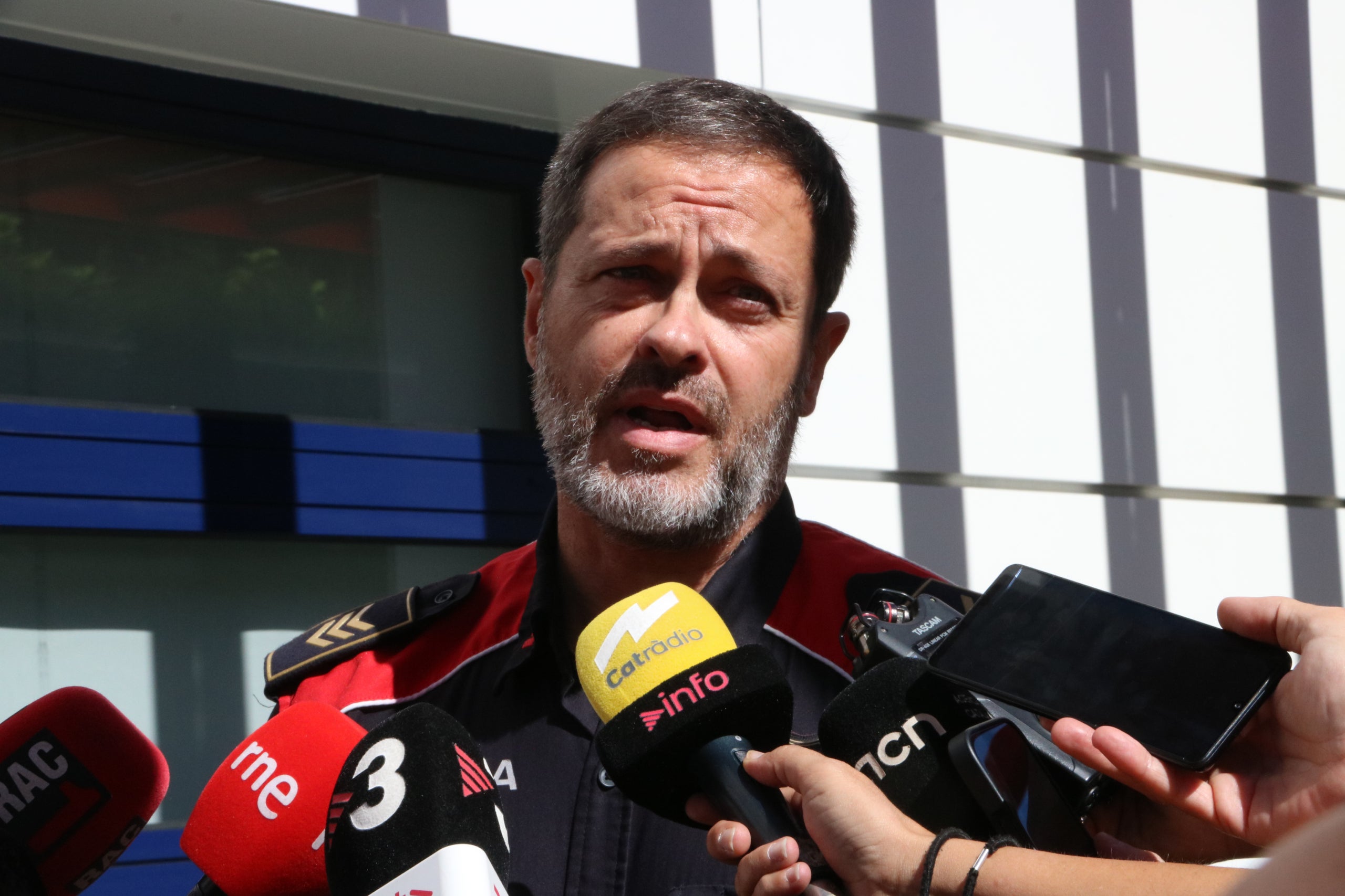 El sotsinspector i cap de l'àrea central de delictes econòmics de la DIC, Jordi Casanovas, explicant el cas / ACN