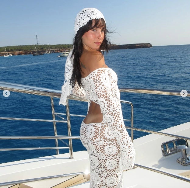 Aitana, contenta de poder gaudir d'una embaració tan luxosa - Instagram