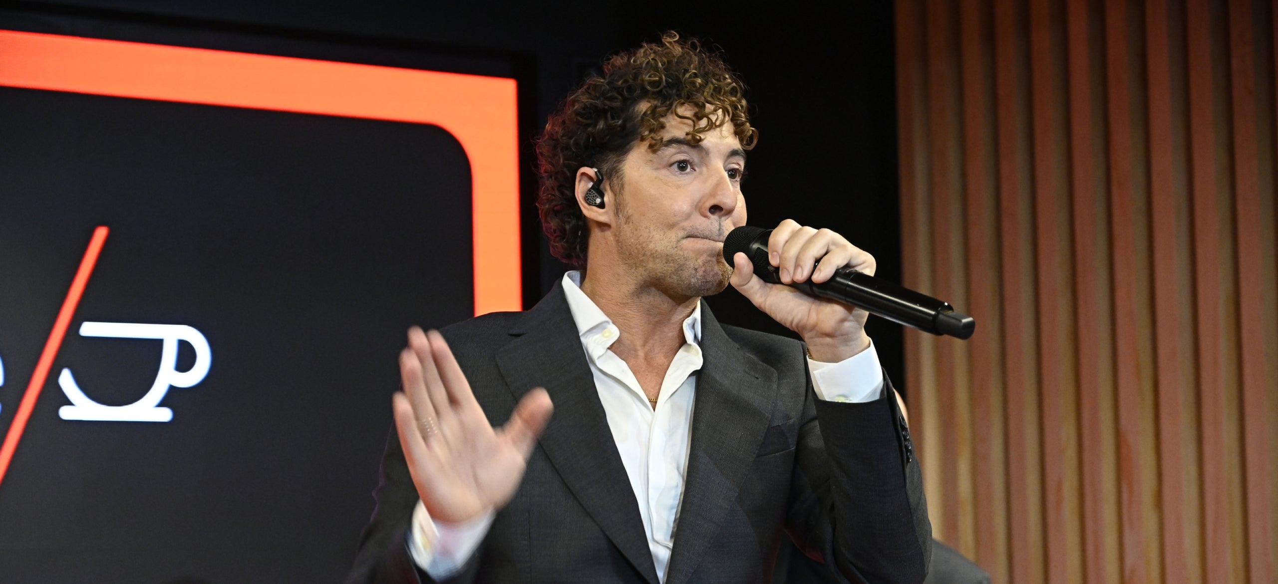 David Bisbal, a Colòmbia el dia del terràtremol - Europa Press