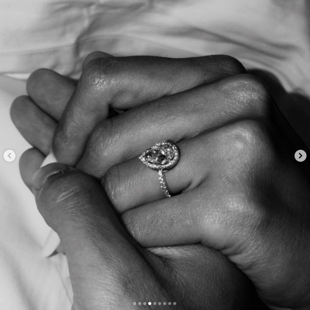 El anillo de compromiso es sumamente espectacular - Instagram