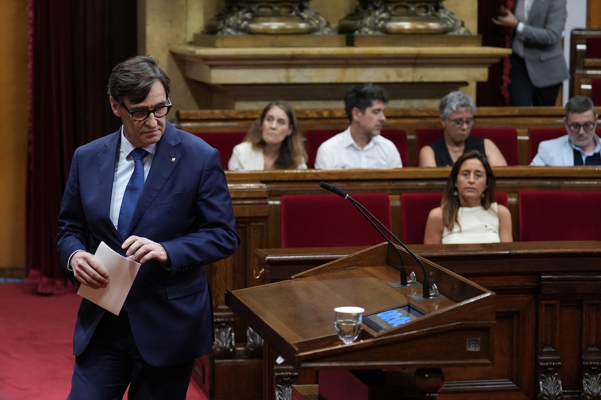 Salvador Illa en una comparecencia en el Parlamento | David Zorrakino / Europa Press