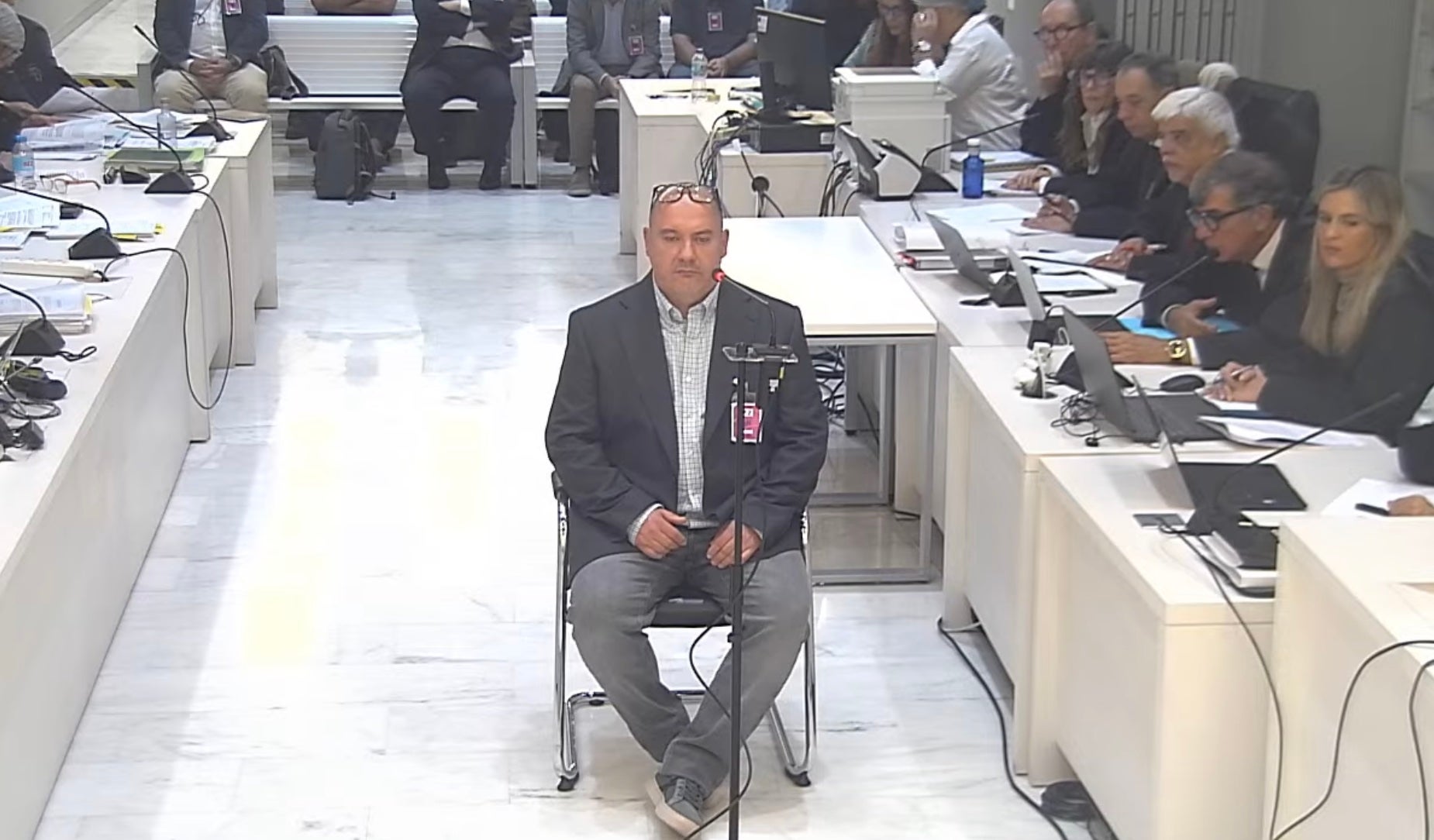 Jaume Betran, en el momento de firmar la conformidad con el tribunal/QS