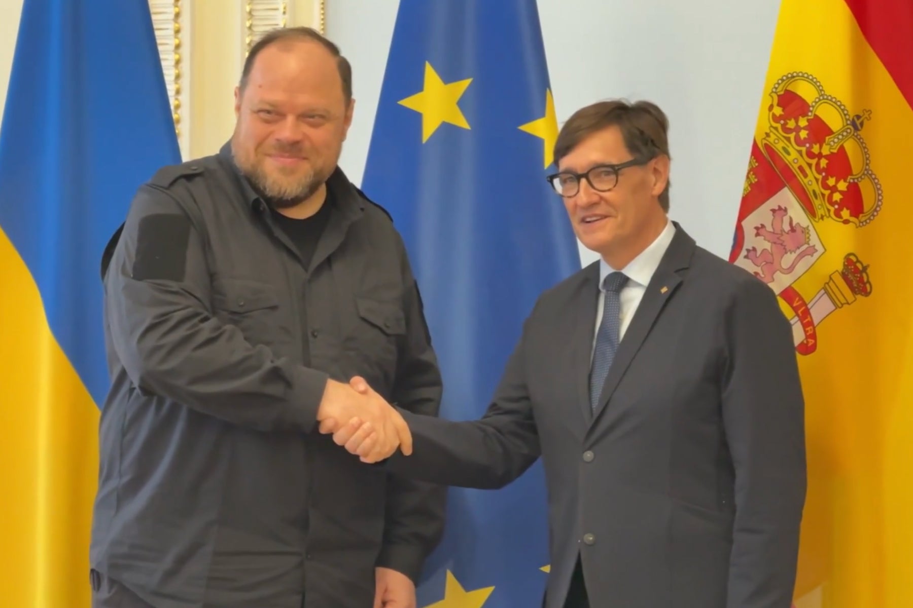 El president de la Generalitat, Salvador Illa, amb el president del Parlament ucraïnès, Ruslan Stefanchuk / X