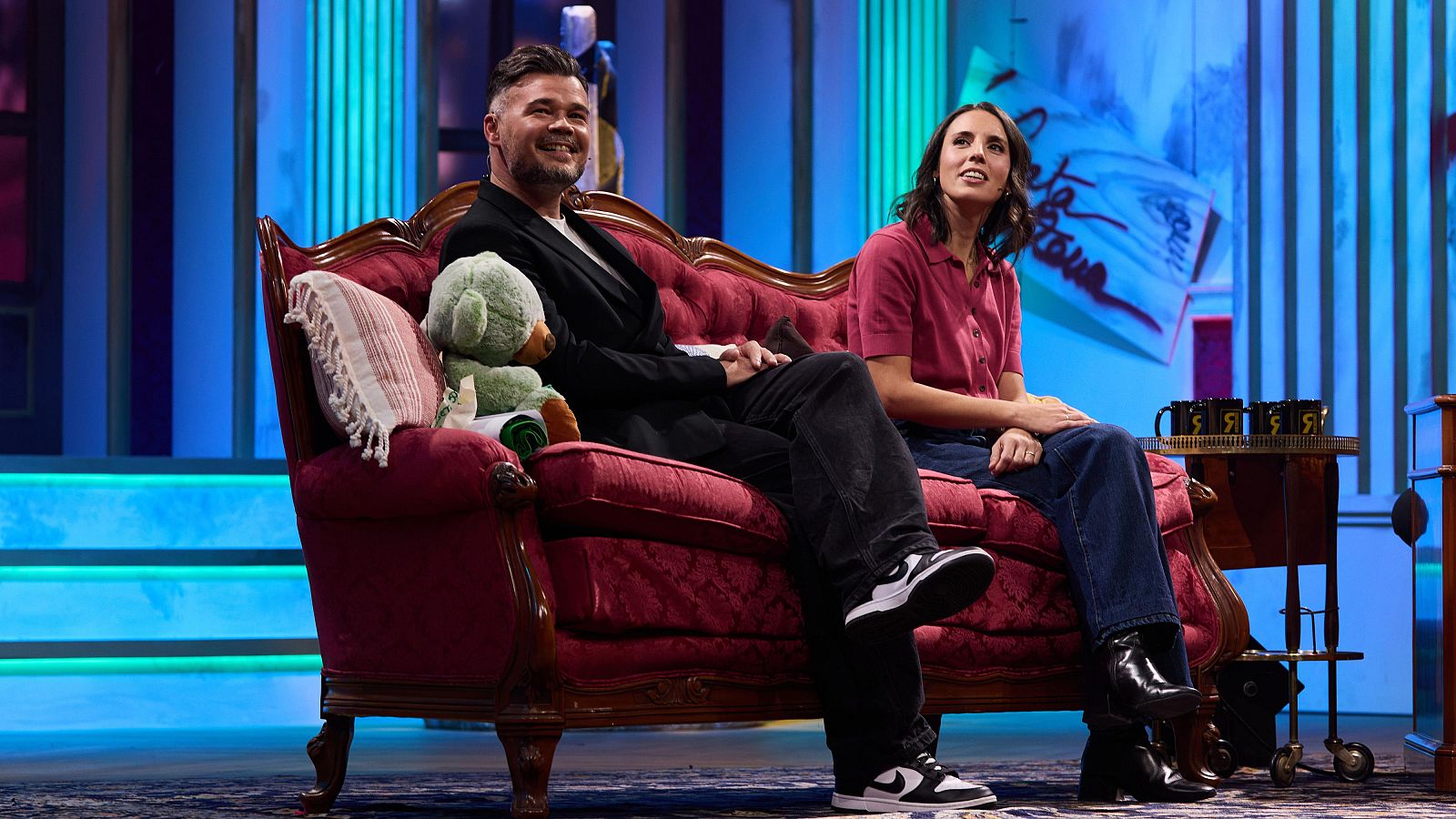 Gabriel Rufián i Irene Montero han fet riure David Broncano amb respostes inesperades - TVE
