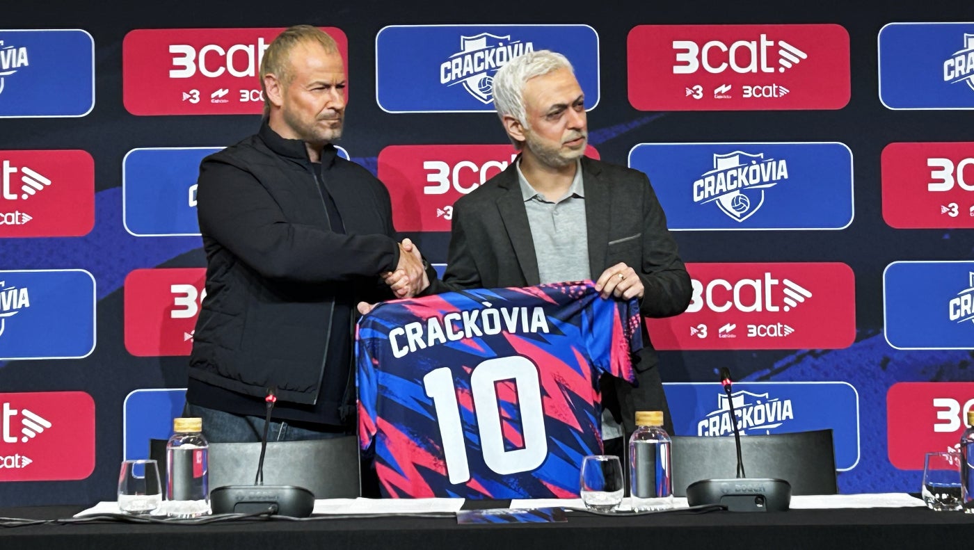 Hansi Flick i Mourinho presenten la nova vida de Crackòvia - J. N