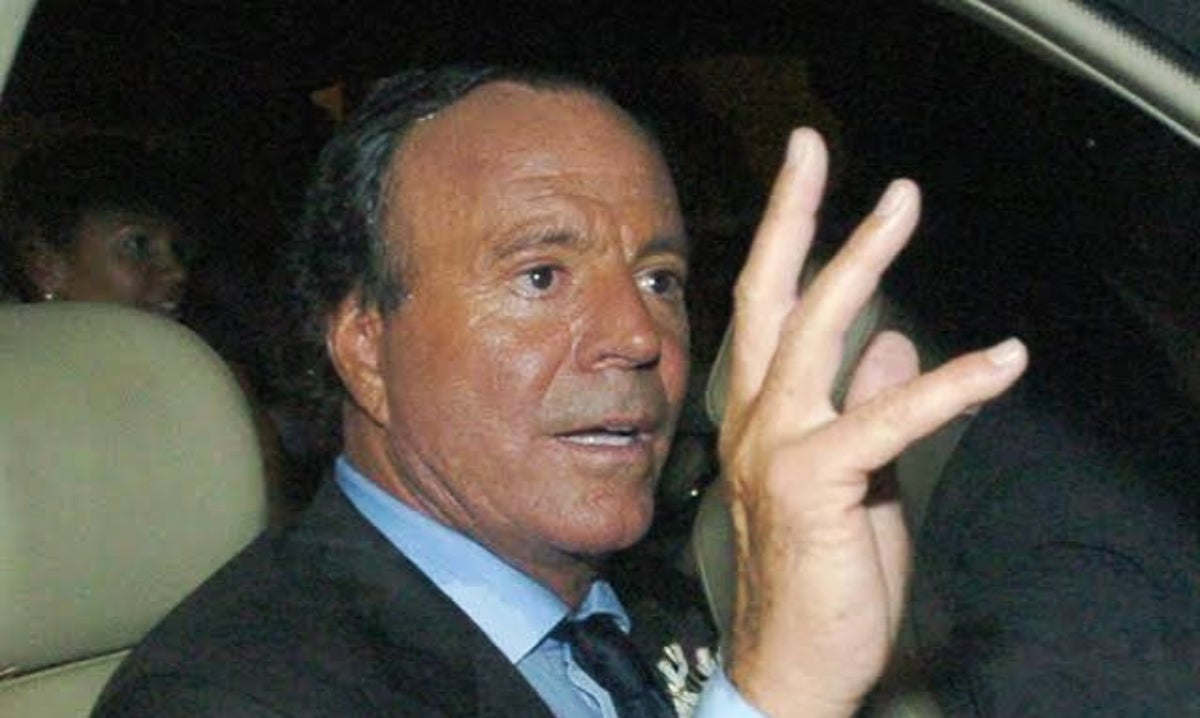 Julio Iglesias serà investigat a Espanya, finalment - Europa Press