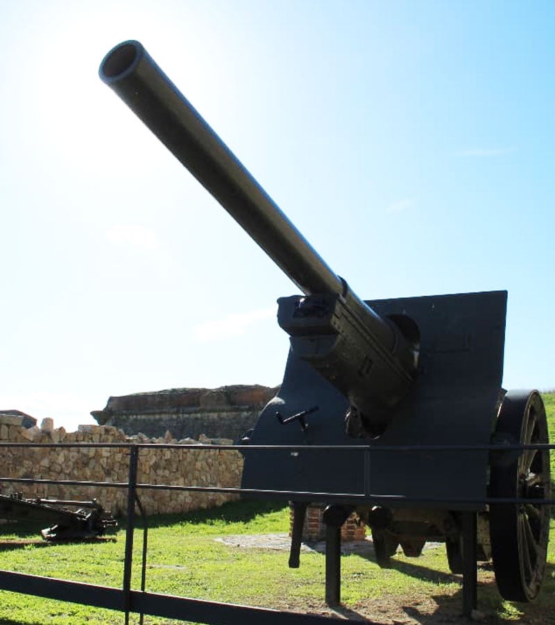 Cañón en el Castell de Sant Ferran