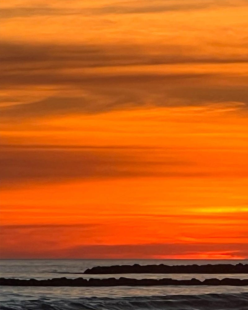 Amanecer en la playa de Ribes Roges