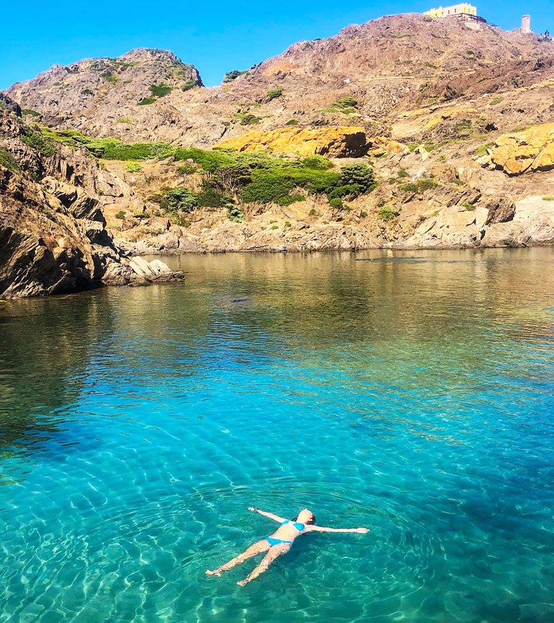  Banyista a la Cala Jugadora