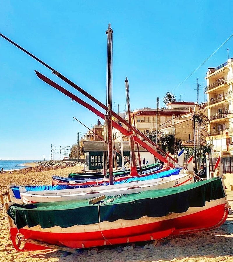 Barques a la platja de Sant Pol de Mar
