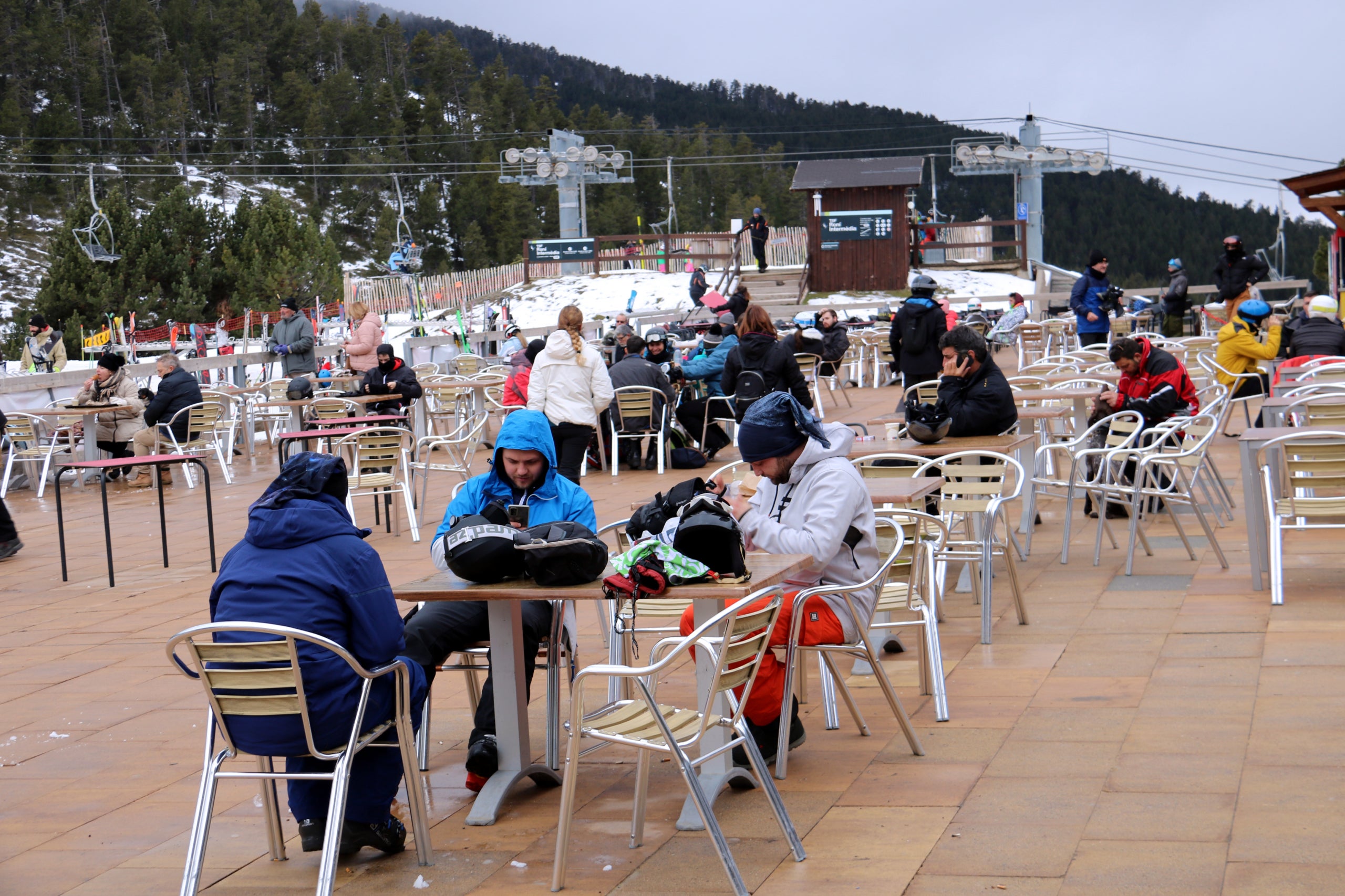 La terrassa de la cota 2.000 de Port Ainé / ACN
