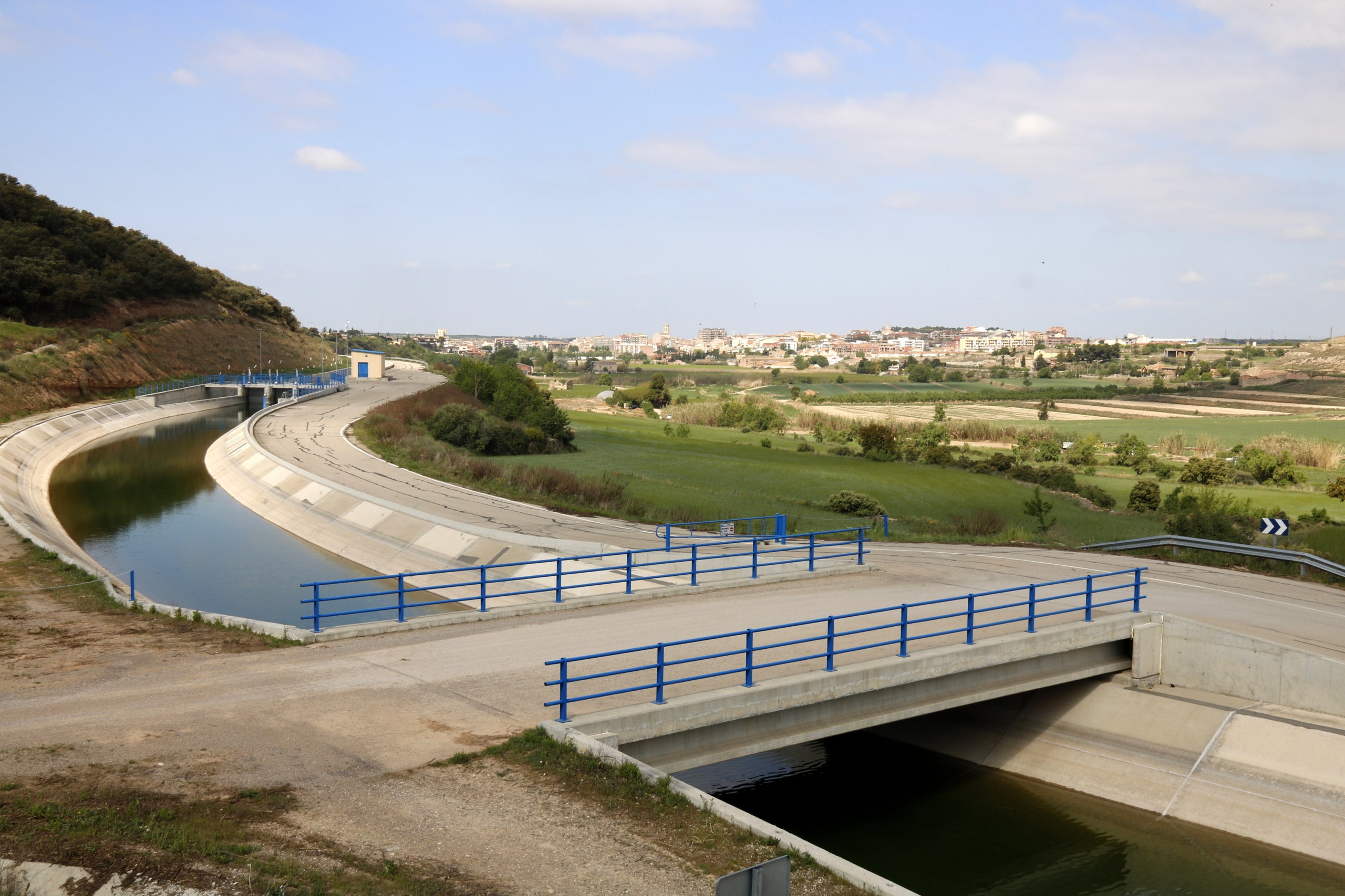 Imatge d'arxiu del canal Segarra-Garrigues al seu pas per Talladell / ACN