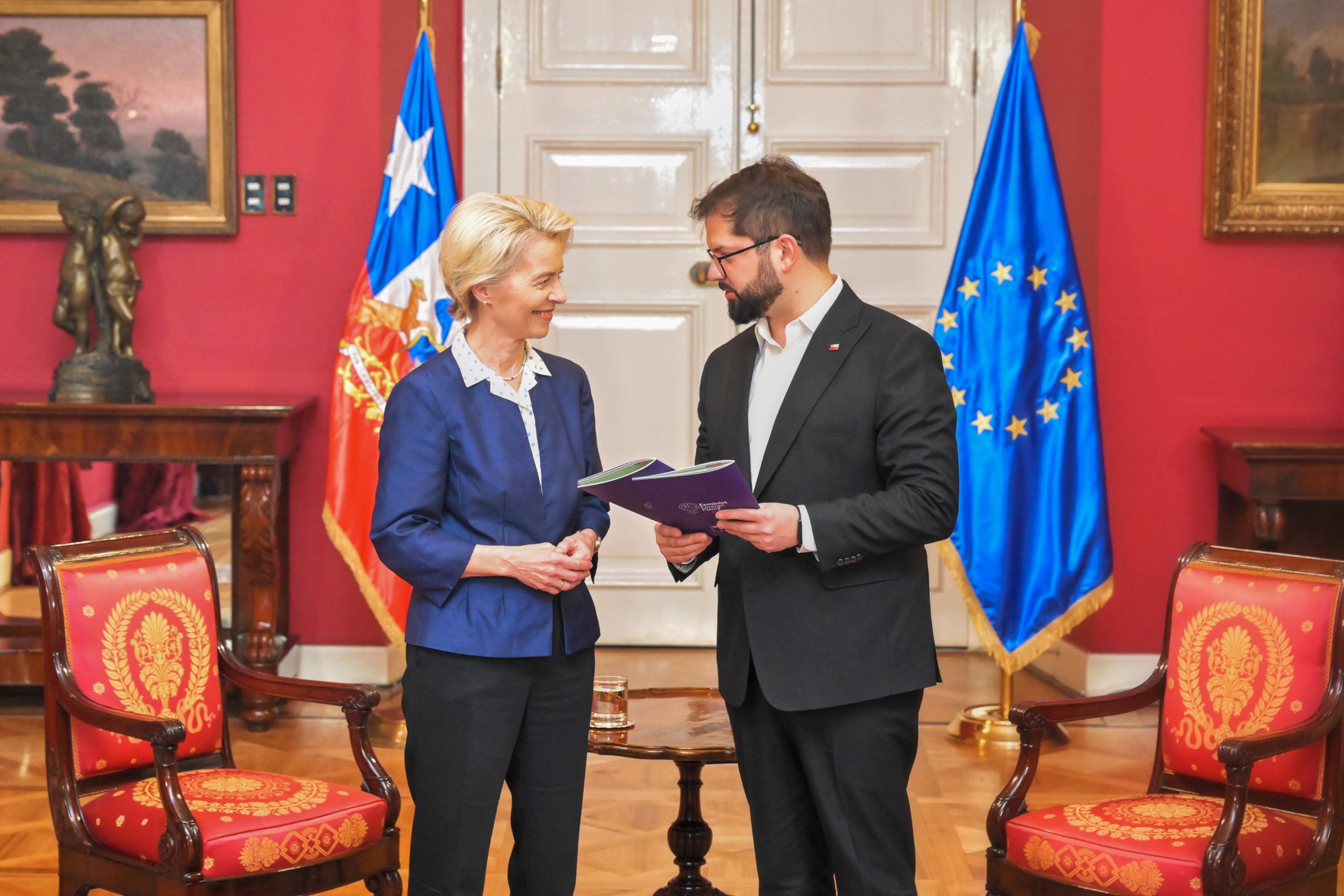Imatge de la presidenta de la Comissió Europea, Ursula von der Leyen, i el president de Xile, Gabriel Boric / Unió Europea