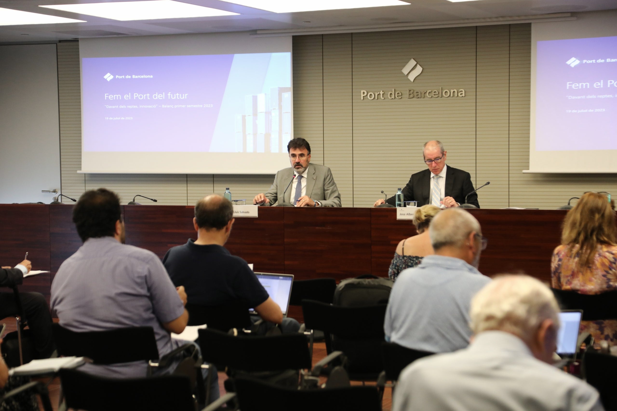 El president del Port de Barcelona, Lluís Salvadó, acompanyat del director general, José Alberto Carbonell / Port de Barcelona