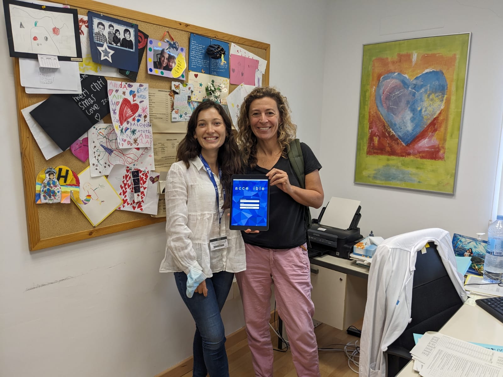 La fundadora d'acceXible, Carla Zaldua, durant el kickoff del projecte / acceXible