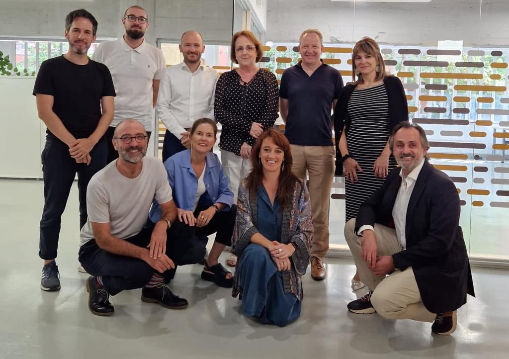 Alejandra Mora, Cristina Monge, Jaume Palomera, Phil Miles, Maria Dolors Roca, Albert Sala i Gregori Cascante i Paco Campos, els experts de ViSO / Cedida